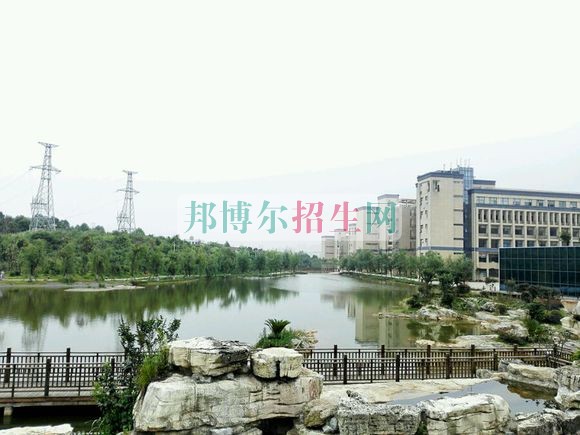 貴州商業(yè)高等?？茖W校網站網址
