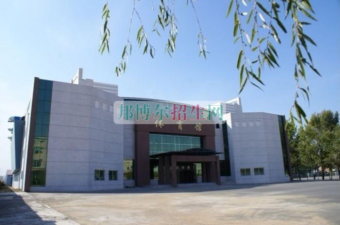大連商務(wù)職業(yè)學院2016年招生簡章