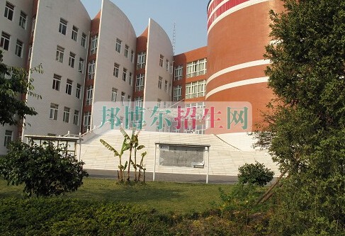 保山中醫(yī)藥高等?？茖W校