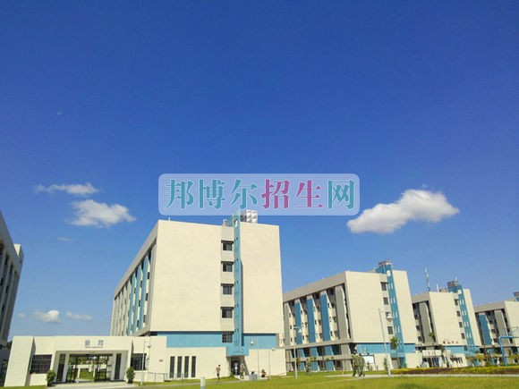 成都應用電子技術(shù)學校招生要求