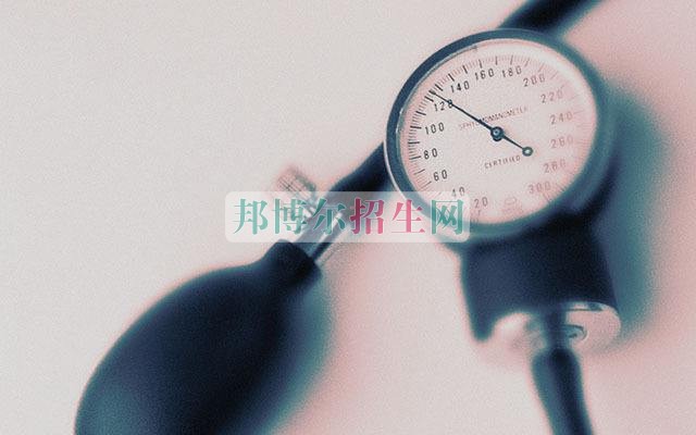成都哪里有醫(yī)學檢驗學校