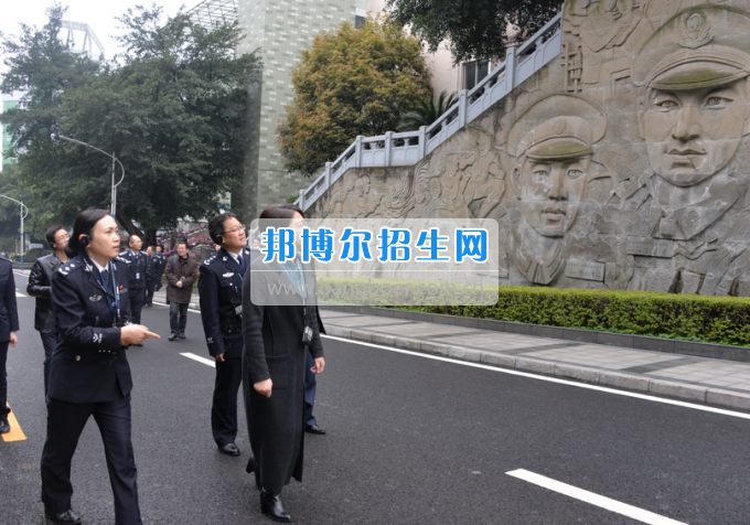 川南幼兒師范高等專(zhuān)科學(xué)?？疾禳h建工作