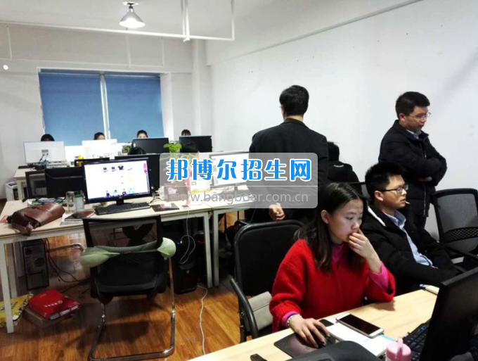 四川托普信息技術(shù)職業(yè)學院校企合作