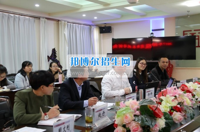 云南師范大學商學院召開2017年招生迎新系統(tǒng)培訓(xùn)會