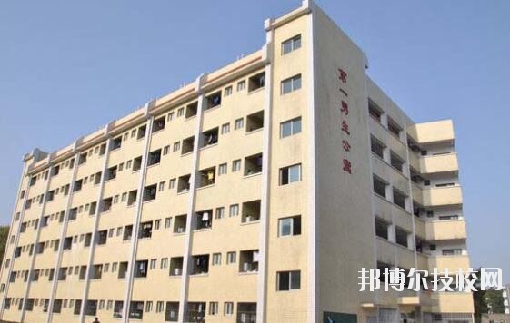 重慶立信職業(yè)中學2020年報名條件、招生要求、招生對象