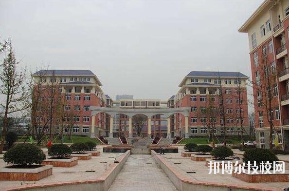 重慶教育管理學(xué)校怎么樣、好不好