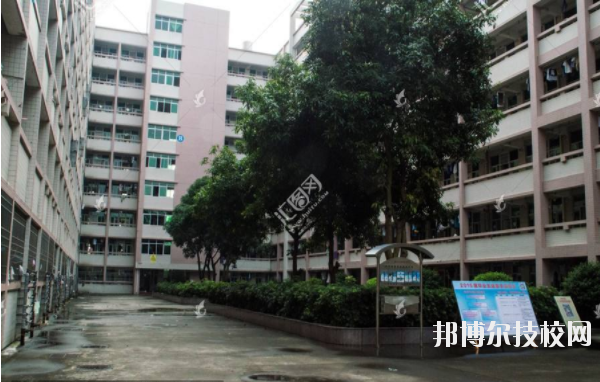 陜西石油化工學(xué)校2020年報(bào)名條件、招生要求、招生對象