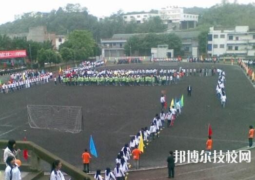 重慶第一財(cái)貿(mào)學(xué)校2020年報(bào)名條件、招生要求、招生對(duì)象