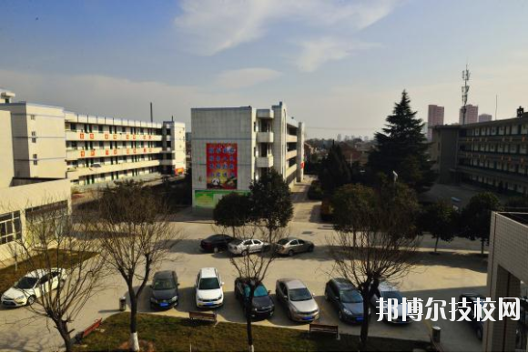 武功縣職業(yè)教育中心2020年報名條件、招生要求、招生對象