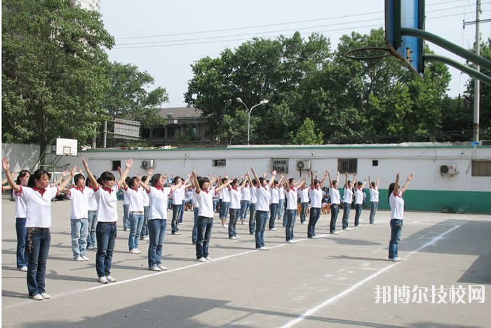 西安利君醫(yī)藥技工學(xué)校2020年報名條件、招生要求、招生對象 