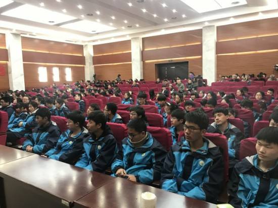 南京商業(yè)學(xué)校2020年報名條件、招生要求、招生對象