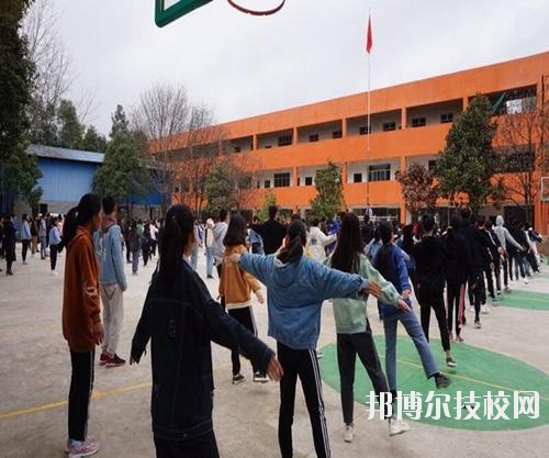 息烽中等職業(yè)學(xué)校怎么樣、好不好
