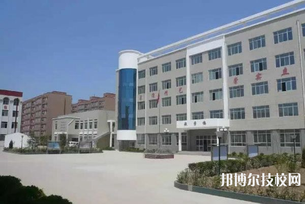 長(zhǎng)武職業(yè)教育中心2020年報(bào)名條件、招生要求、招生對(duì)象