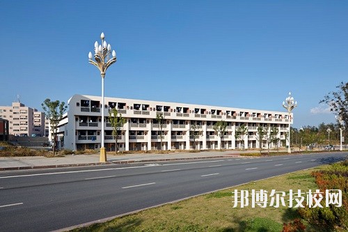 貴州廣播電影電視學(xué)校2020年報(bào)名條件、招生要求、招生對(duì)象
