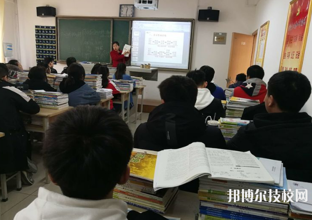 寶塔區(qū)職業(yè)教育中心2020年報(bào)名條件、招生要求、招生對象 