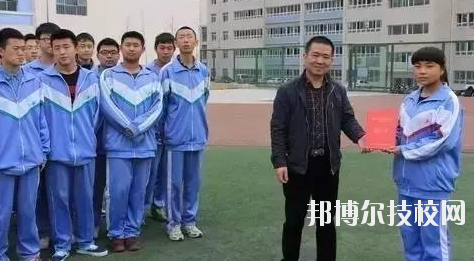 靖遠職業(yè)中等專業(yè)學校2020年報名條件、招生要求、招生對象
