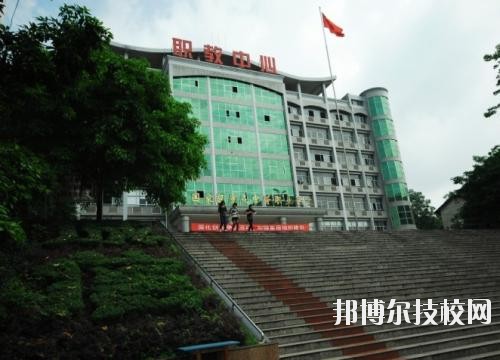 武漢第一職教中心學校怎么樣、好不好