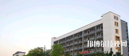 南寧第三職業(yè)技術(shù)學校2020年報名條件、招生要求、招生對象 