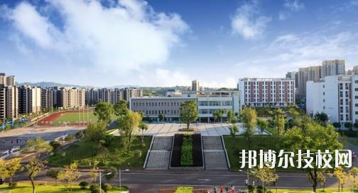 宜賓市翠屏區(qū)天成職業(yè)技術(shù)學(xué)校2020年報(bào)名條件、招生要求、招生對(duì)象
