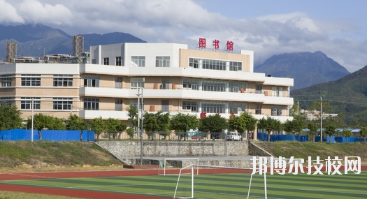 南寧海豐職業(yè)技術(shù)學校2020年報名條件、招生要求、招生對象 