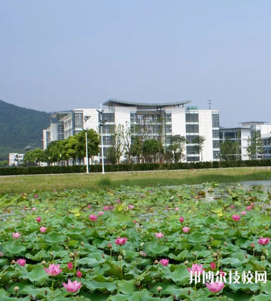 蘇州建設交通高等職業(yè)技術學校怎么樣、好不好