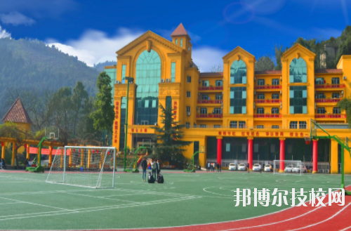 重慶渝州車輛工程技術(shù)學(xué)校怎么樣、好不好
