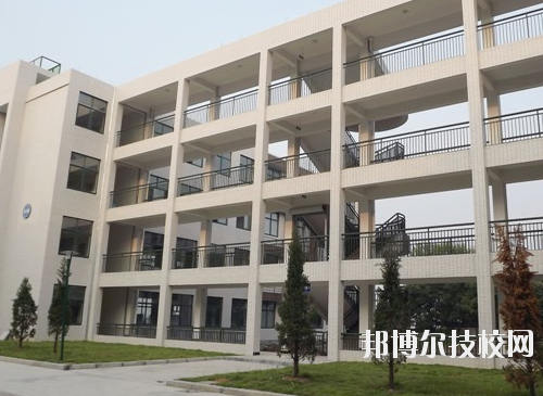 建德工業(yè)技術(shù)學(xué)校怎么樣、好不好