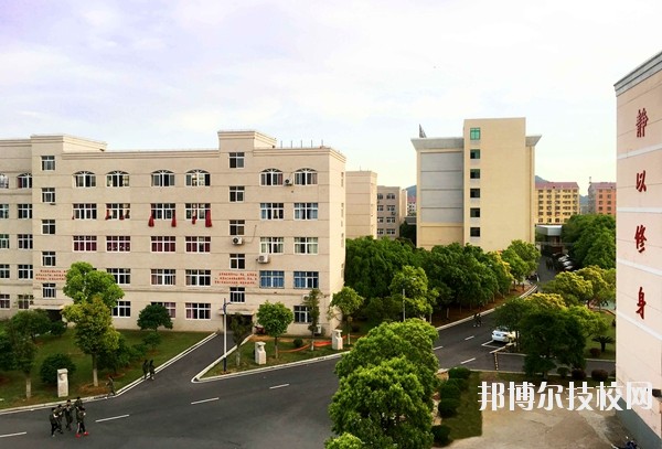 江西華憶電子工業(yè)中等專業(yè)學(xué)校怎么樣、好不好