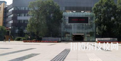 武威西牛職業(yè)技術(shù)學(xué)校2020年報(bào)名條件、招生要求、招生對(duì)象