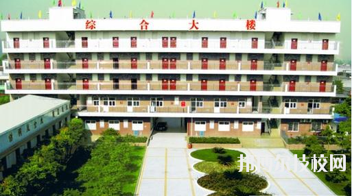 樂山市金盾職業(yè)學(xué)校2020年報(bào)名條件、招生要求、招生對象