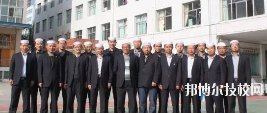 臨夏外國(guó)語(yǔ)學(xué)校2020年報(bào)名條件、招生要求、招生對(duì)象