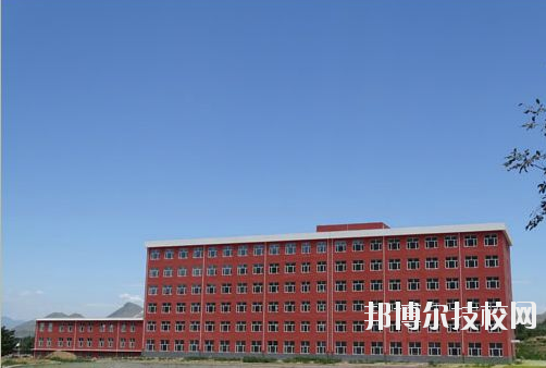 重慶工藝美術(shù)學(xué)校2020年報名條件、招生要求、招生對象