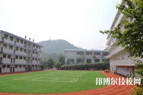 水城職業(yè)技術(shù)學(xué)校2020年報名條件、招生要求、招生對象