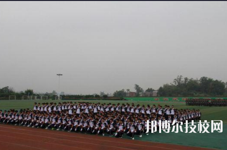 重慶梁平職業(yè)教育中心2020年報名條件、招生要求、招生對象