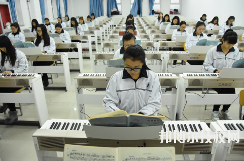 保定幼兒師范高等專科學(xué)校2020年學(xué)費、收費多少
