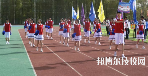 肅南縣職教中心2020年學費、收費多少