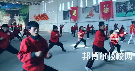 平?jīng)鲠轻嘉奈鋵W(xué)校2020年招生辦聯(lián)系電話(huà)