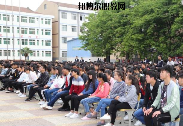 眉縣職業(yè)教育中心2020年報(bào)名條件、招生要求、招生對(duì)象 