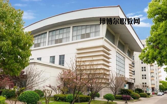 平陽縣職業(yè)教育中心2020年報名條件、招生要求、招生對象