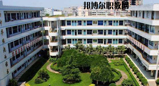 龍港第二職業(yè)學(xué)校怎么樣，好不好
