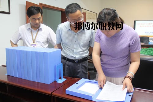 南充外國語中等專業(yè)學(xué)校2020年報(bào)名條件、招生要求、招生對(duì)象