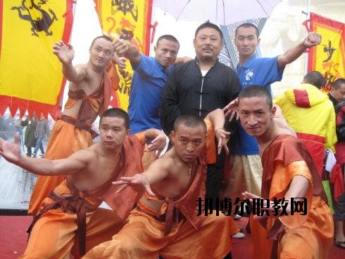 樂山大佛文武學(xué)校2020年報(bào)名條件、招生要求、招生對(duì)象