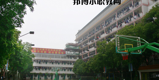 廣西商貿(mào)高級技工學(xué)校2020年報名條件、招生要求、招生對象