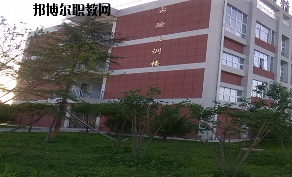 藍(lán)田職業(yè)教育中心2020年報(bào)名條件、招生要求、招生對(duì)象 