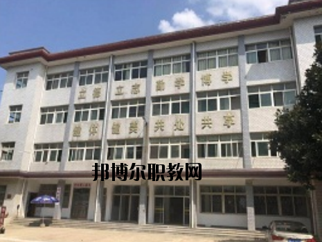 武漢康華中等職業(yè)藝術(shù)學(xué)校怎么樣、好不好