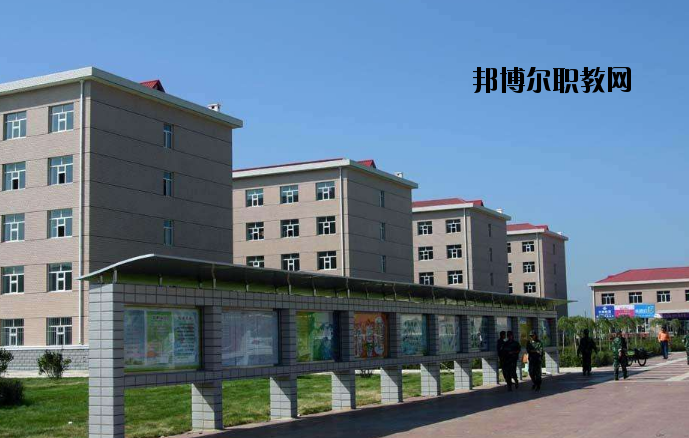 新鄉(xiāng)相魁中等專業(yè)學校2021年報名條件、招生要求、招生對象