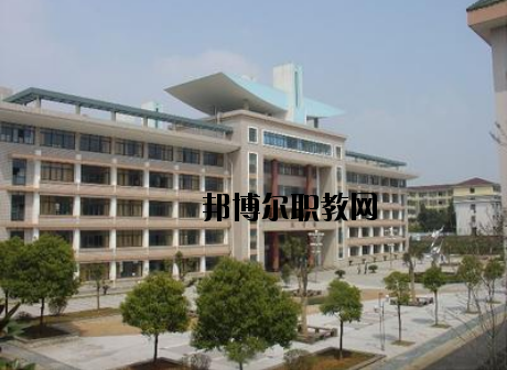 贛州服裝職業(yè)技術(shù)學(xué)校2020年報(bào)名條件、招生要求、招生對(duì)象