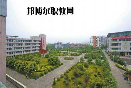 南陽(yáng)第三中等職業(yè)學(xué)校2021年報(bào)名條件、招生要求、招生對(duì)象