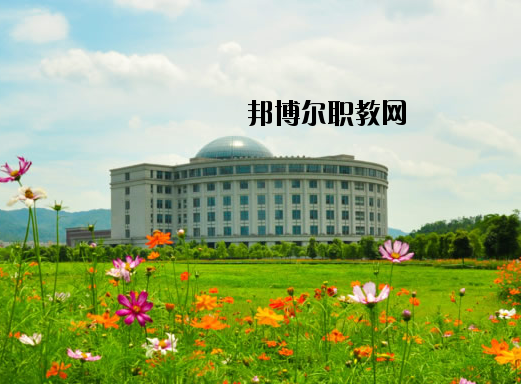 武漢軍需工業(yè)技工學(xué)校怎么樣、好不好