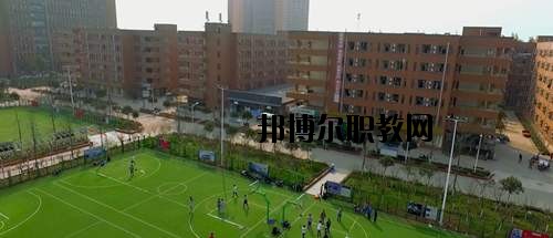 四川省資陽雁江區(qū)職業(yè)技術(shù)學(xué)校2020年報(bào)名條件、招生要求、招生對象